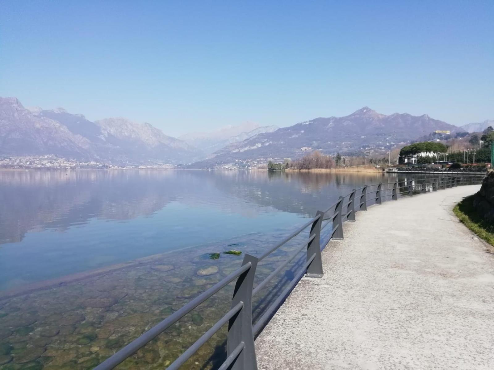 La Poesia Del Lago Oggiono Екстер'єр фото